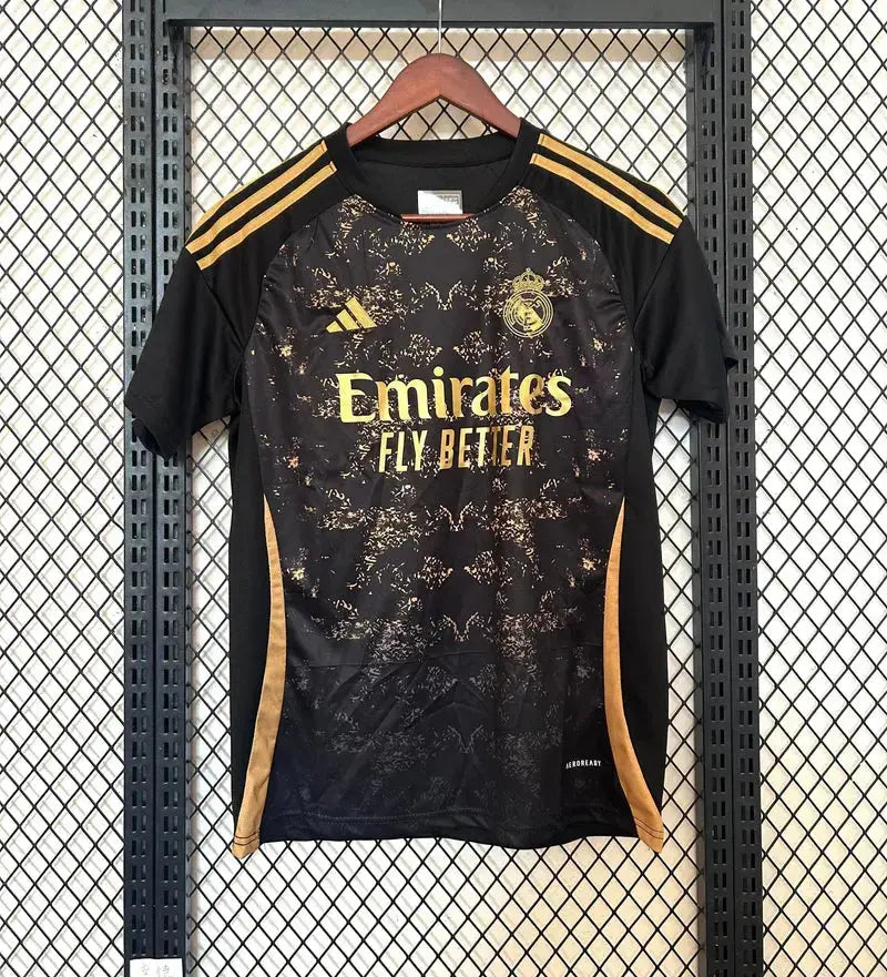 Maillot du Real Madrid " Doré " 25/26