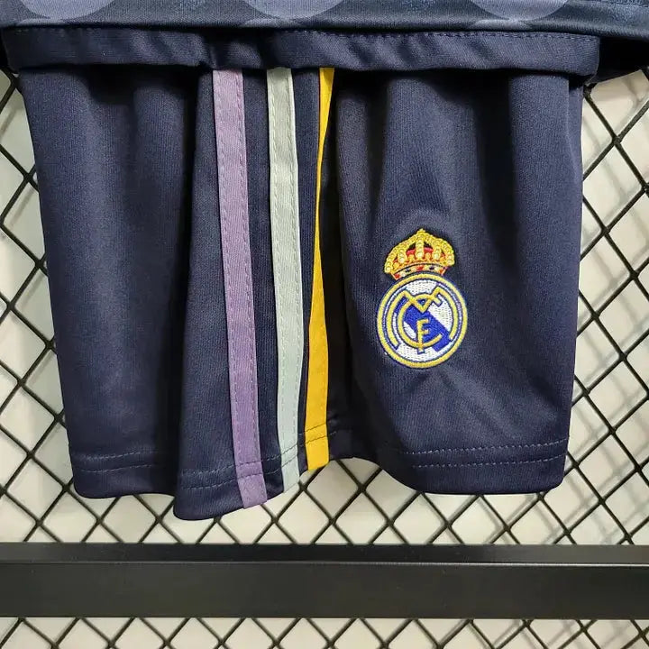 MAILLOT ENFANT REAL MADRID EXTERIEUR 2023/2024