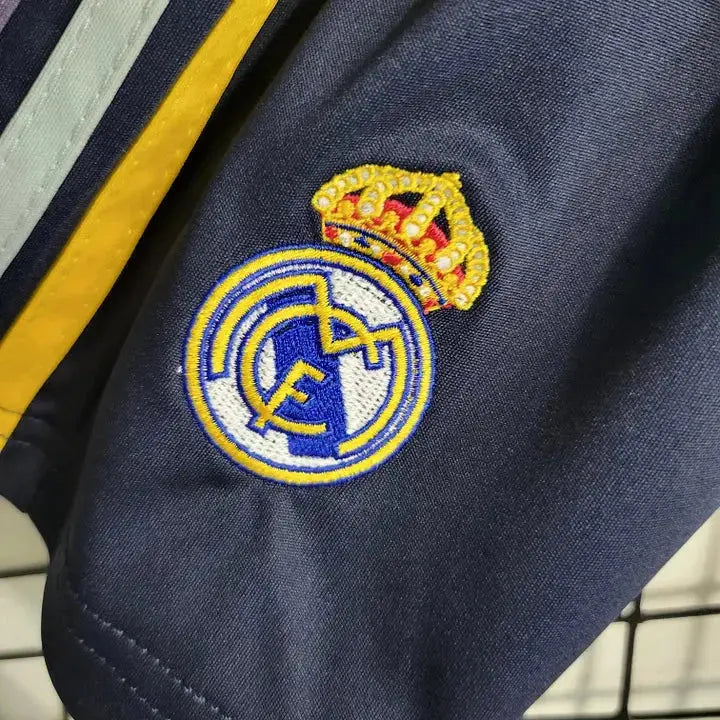 MAILLOT ENFANT REAL MADRID EXTERIEUR 2023/2024