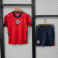 2026 Ensemble Enfant  England  Extérieur