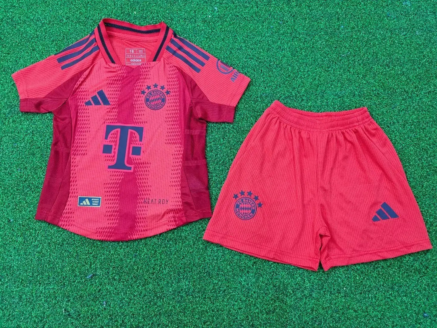 MAILLOT ENFANT BAYERN DOMICILE 2024/2025