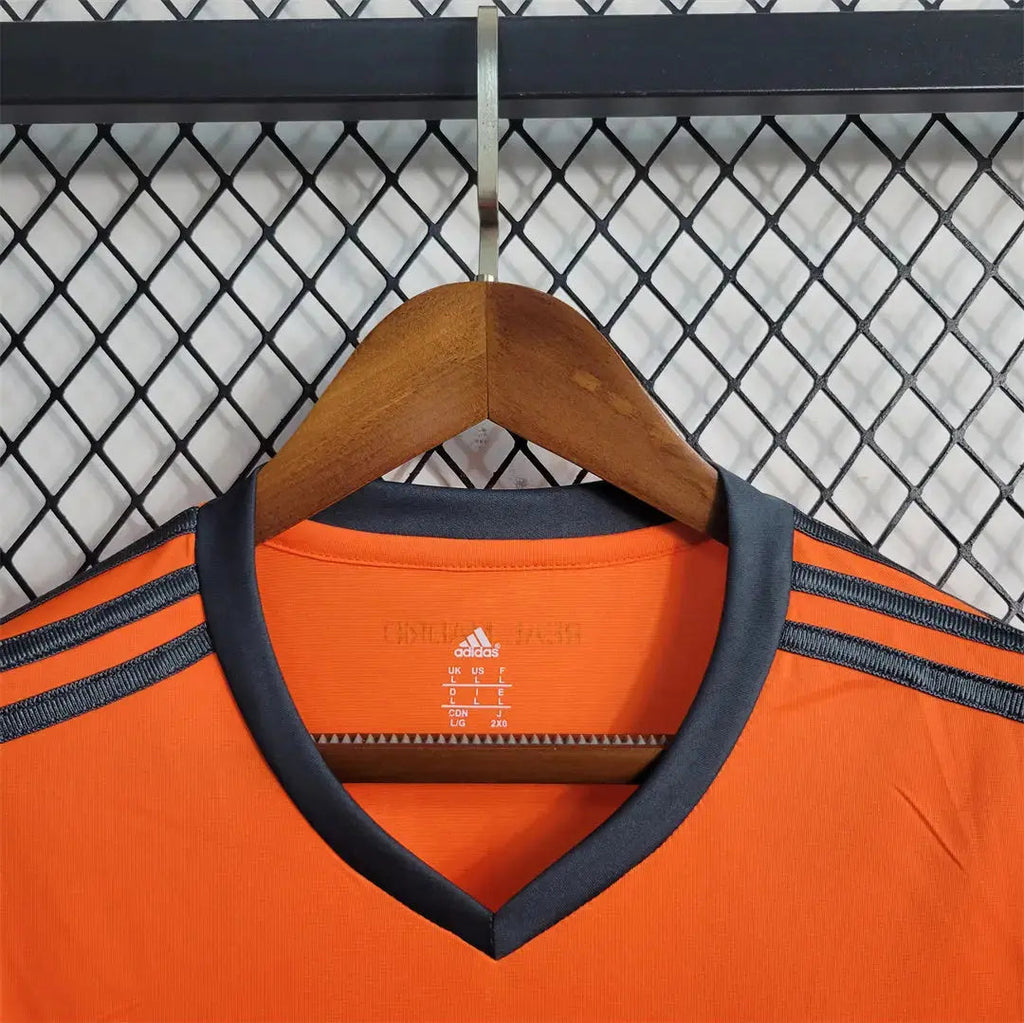 MAILLOT REAL MADRID 2013/2014 VERSION MANCHES LONGUES
