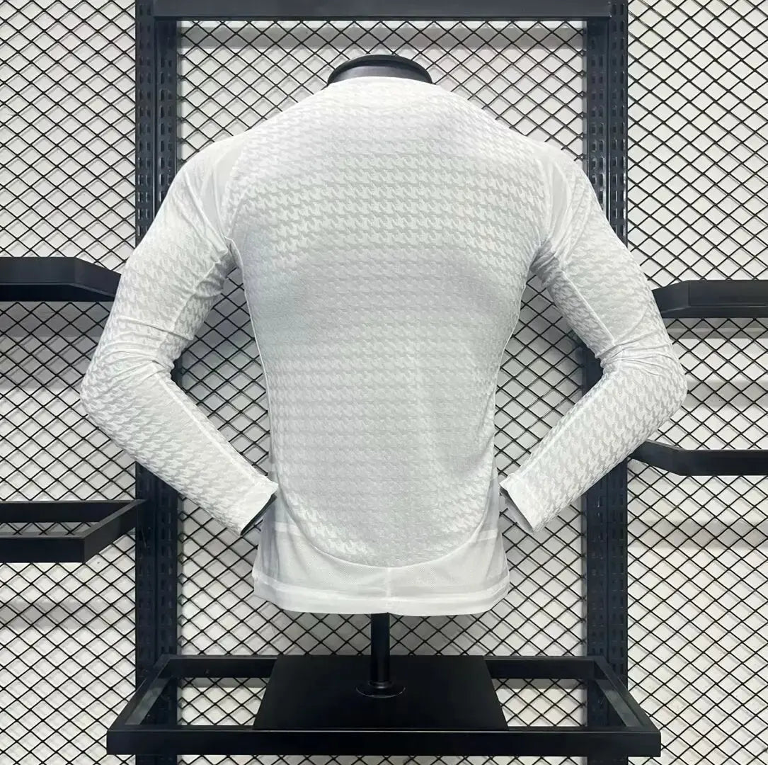 MAILLOT REAL MADRID DOMICILE 2024/2025 VERSION MANCHES LONGUES