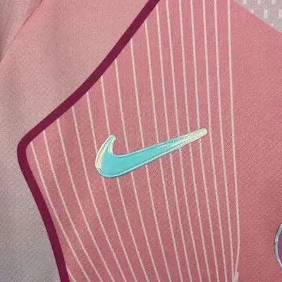 PSG Paris Saint Germain maillot foot concept rose 2025 2026
