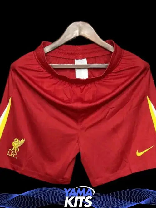 Short Liverpool 2024-2025